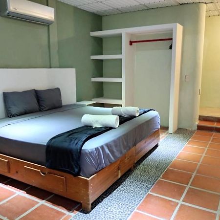 Hotel Surf Paradise Zicatela Puerto Escondido  Esterno foto